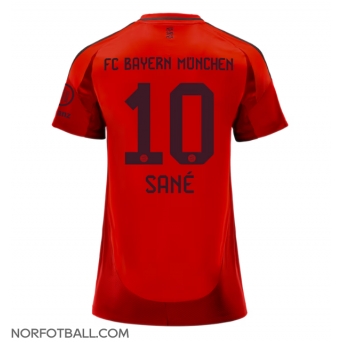Billige Fotballdrakt Bayern Munich Leroy Sane #10 Replika Hjemmedrakt Dame 2024-25 Kortermet